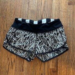 Lululemon shorts, size 4